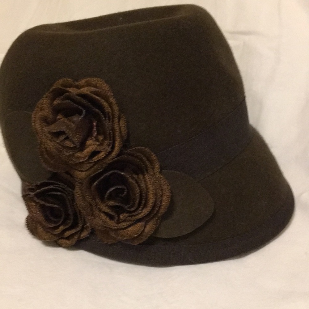 NWT Brown Felt Nine West Womens Hat